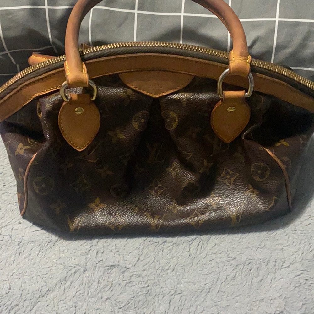 Authentic Louis Vuitton Trivoli PM Monogram handbag